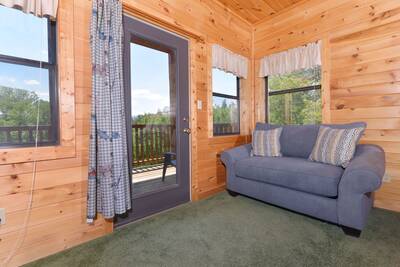 Pigeon Forge Cabin with Additional Sleeping in both Lower Level Bedrooms