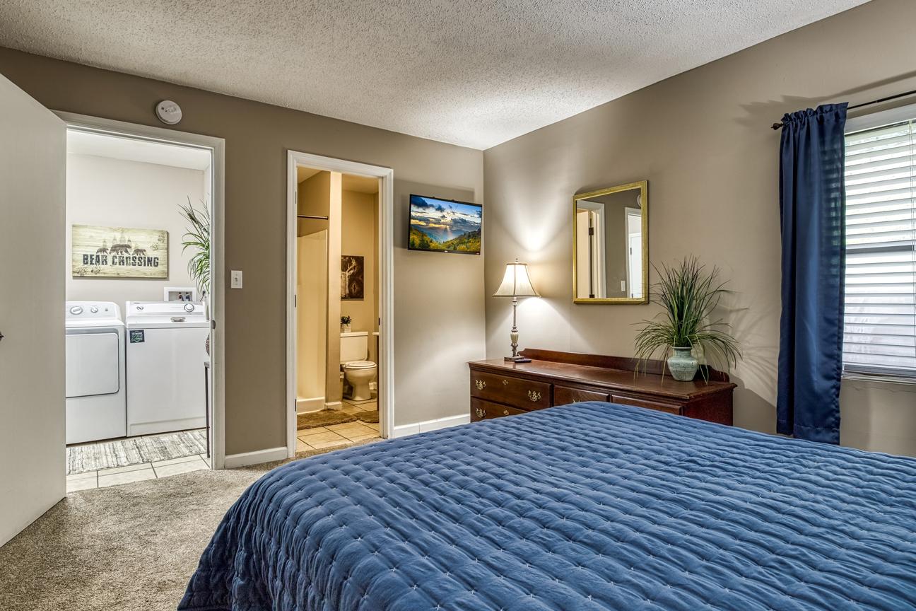 Gatlinburg Village Unit 502