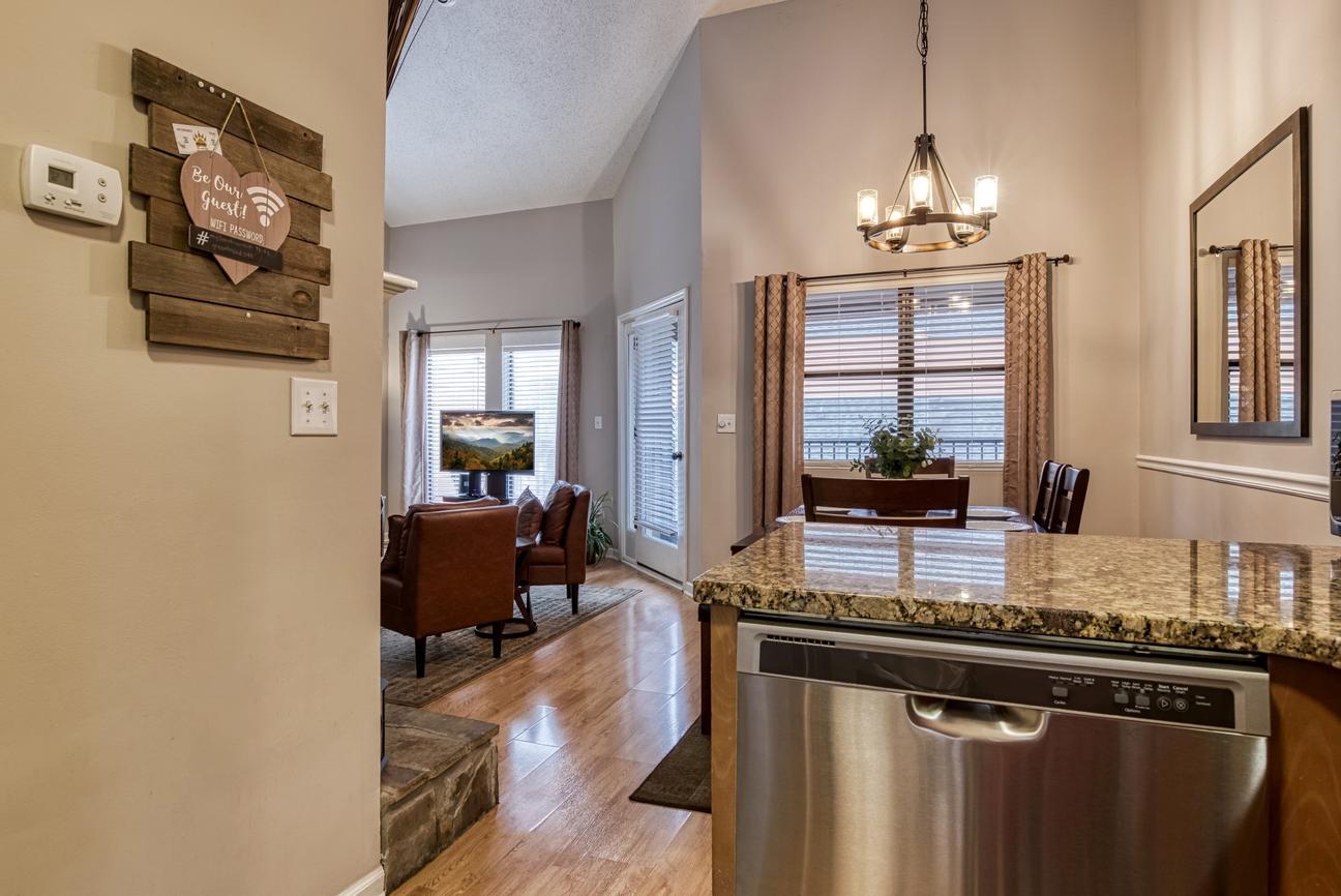 Gatlinburg Village Unit 502