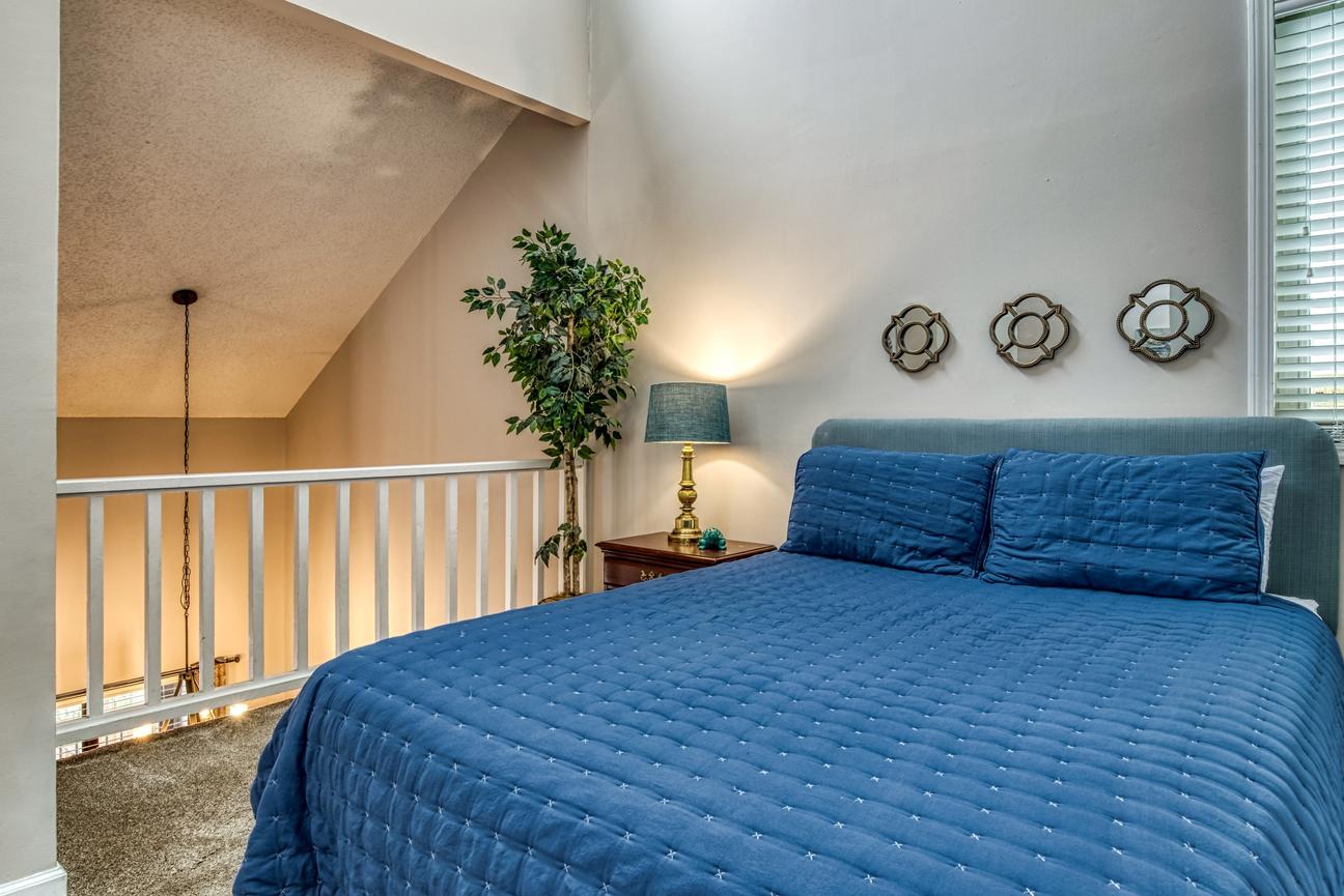 Gatlinburg Village Unit 502