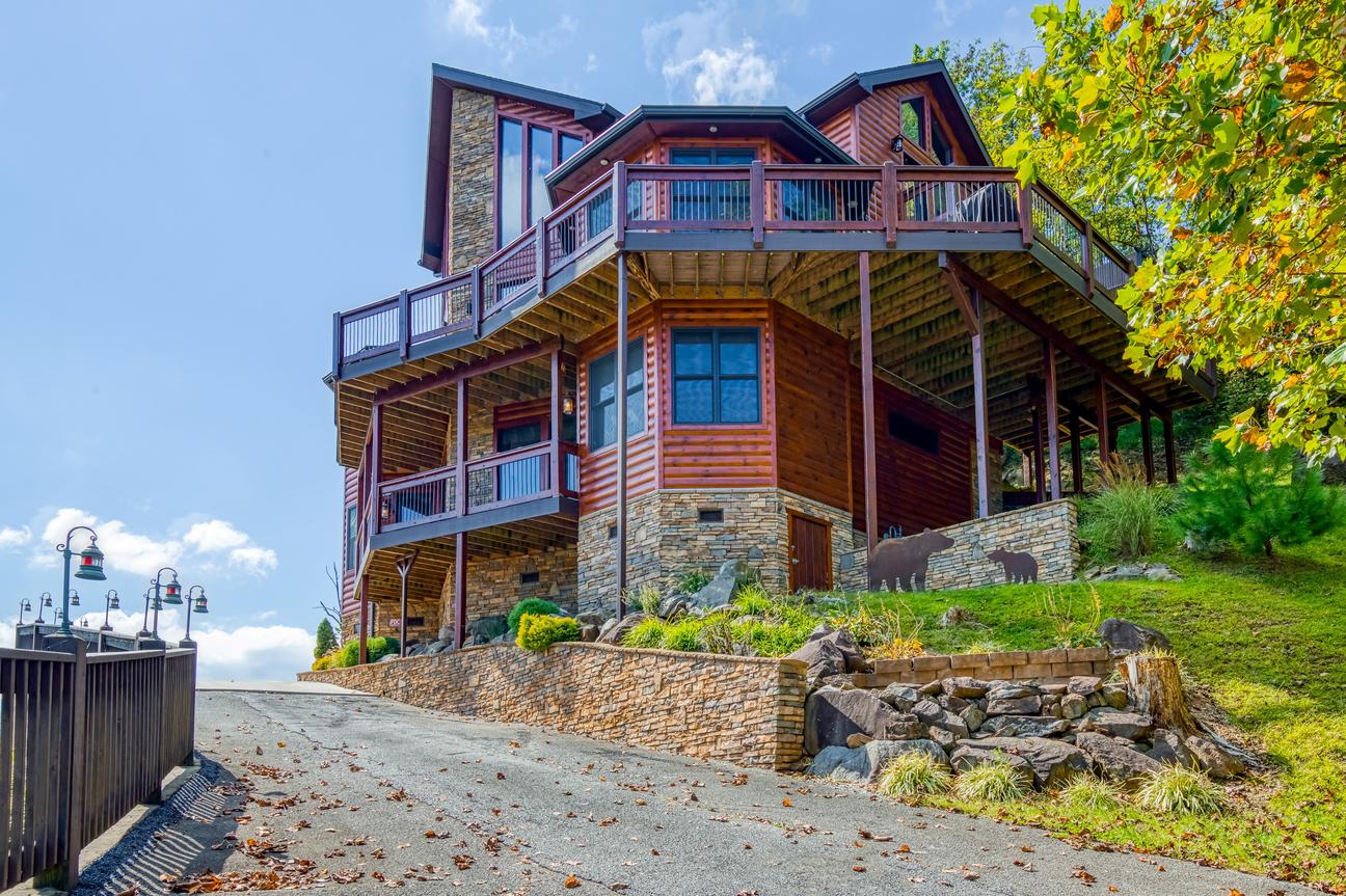 Gatlinburg Village Almost Home