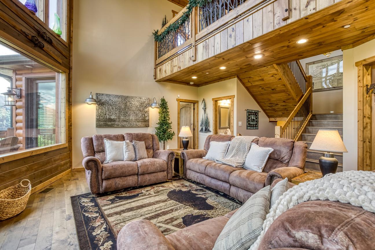 Gatlinburg Village Almost Home