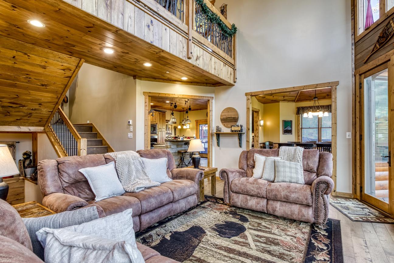 Gatlinburg Village Almost Home