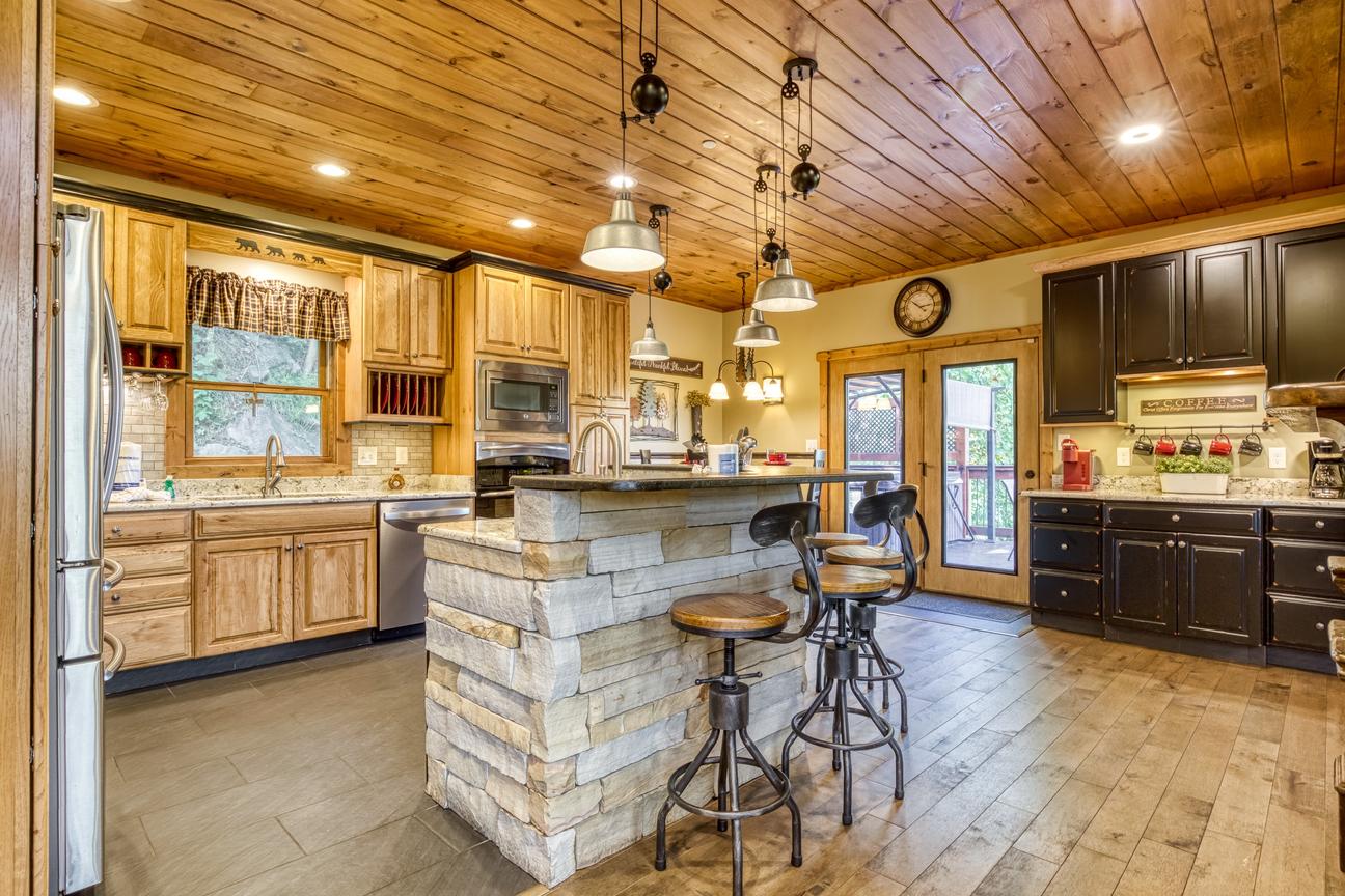 Gatlinburg Village Almost Home