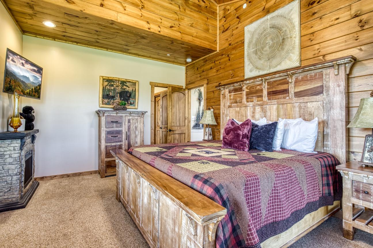 Gatlinburg Village Almost Home