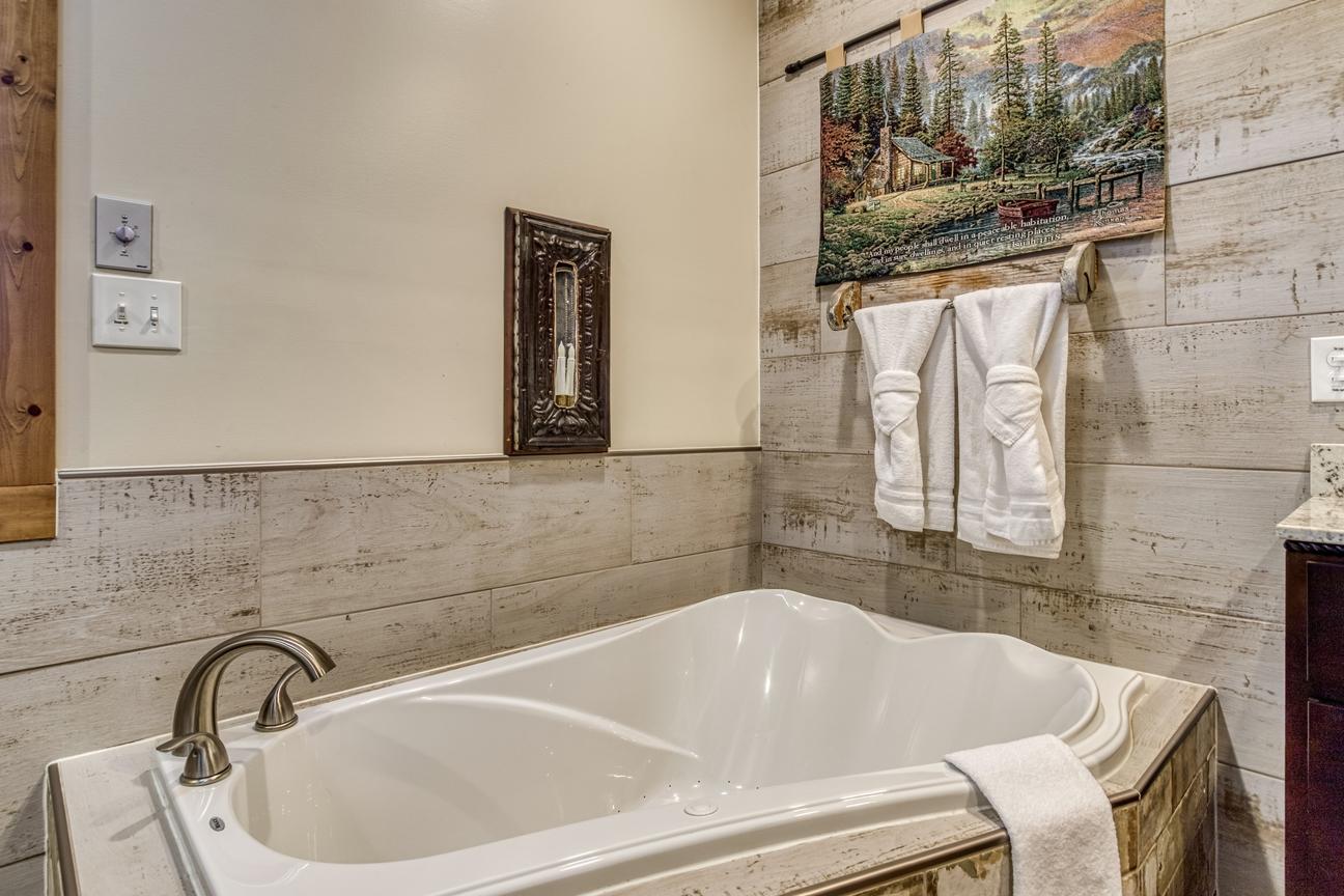 Gatlinburg Village Almost Home