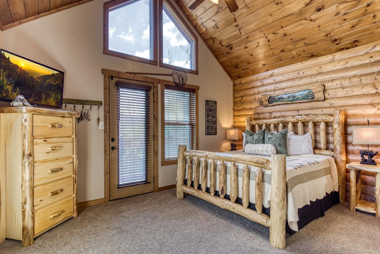 Gatlinburg Village Almost Home