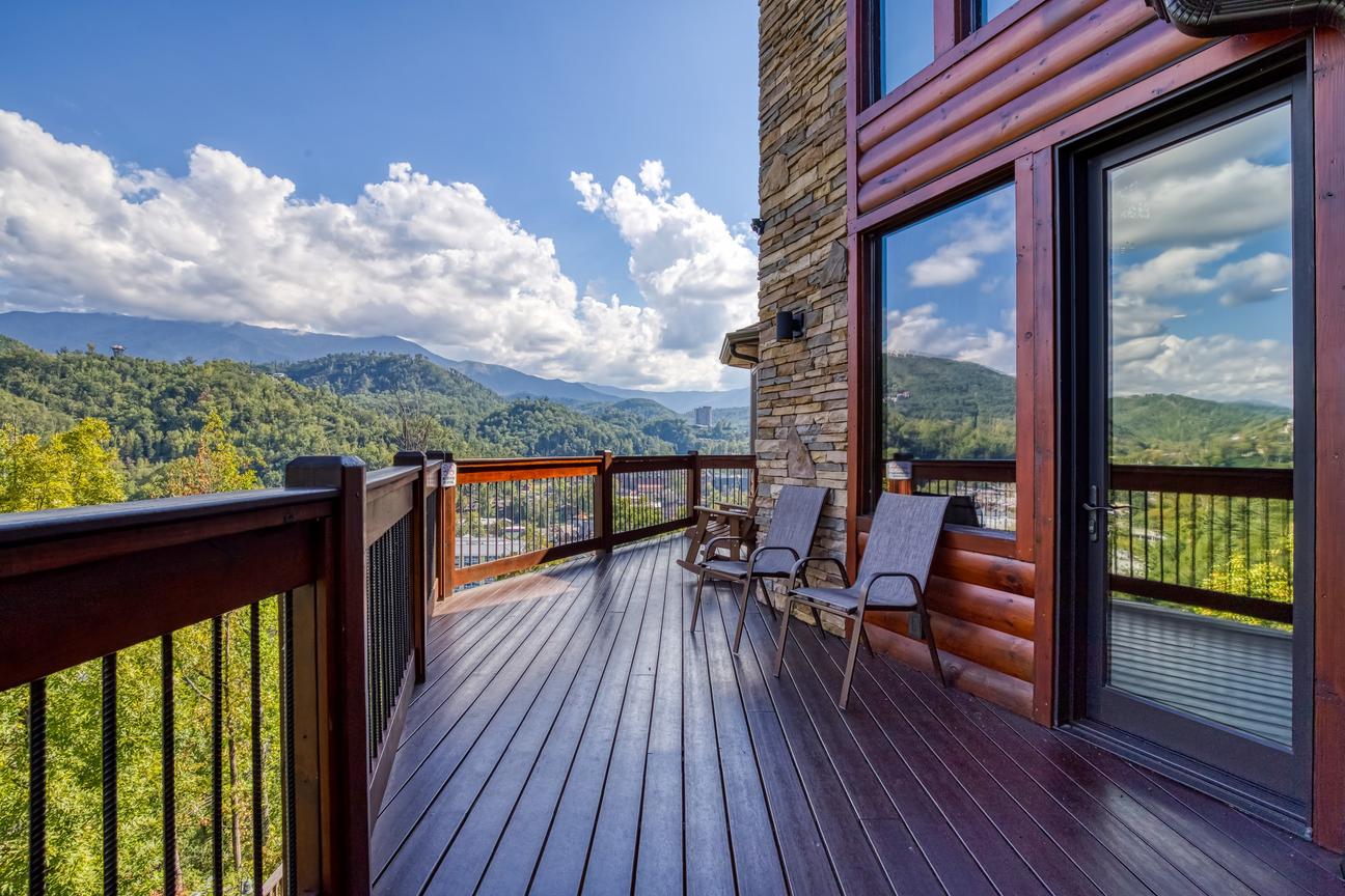 Gatlinburg Village Almost Home