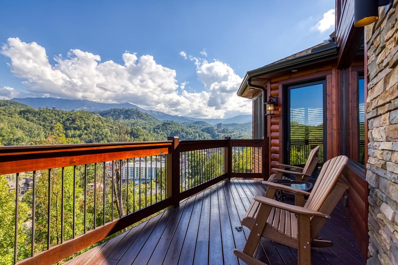 Gatlinburg Village Almost Home