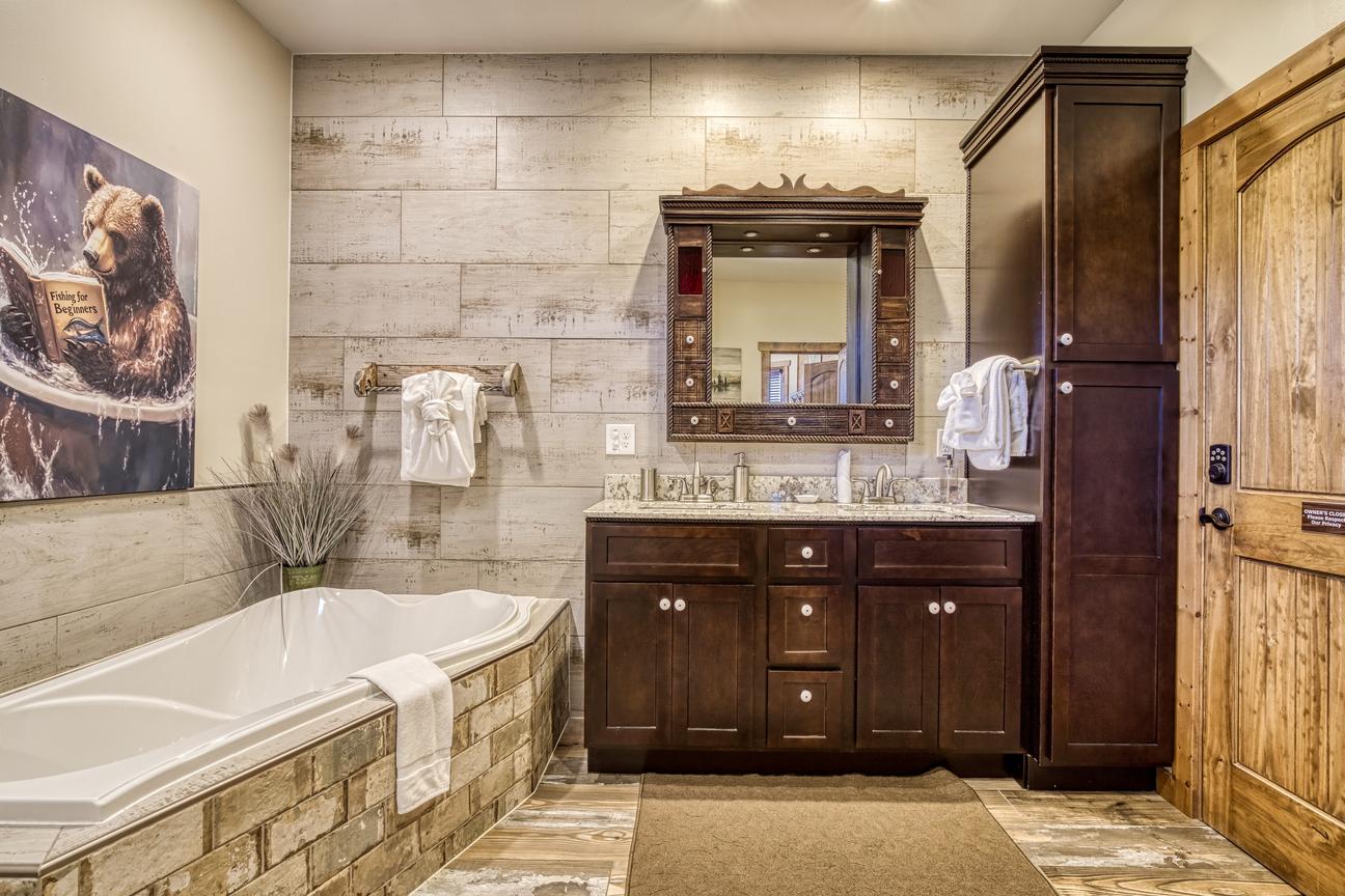 Gatlinburg Village Almost Home