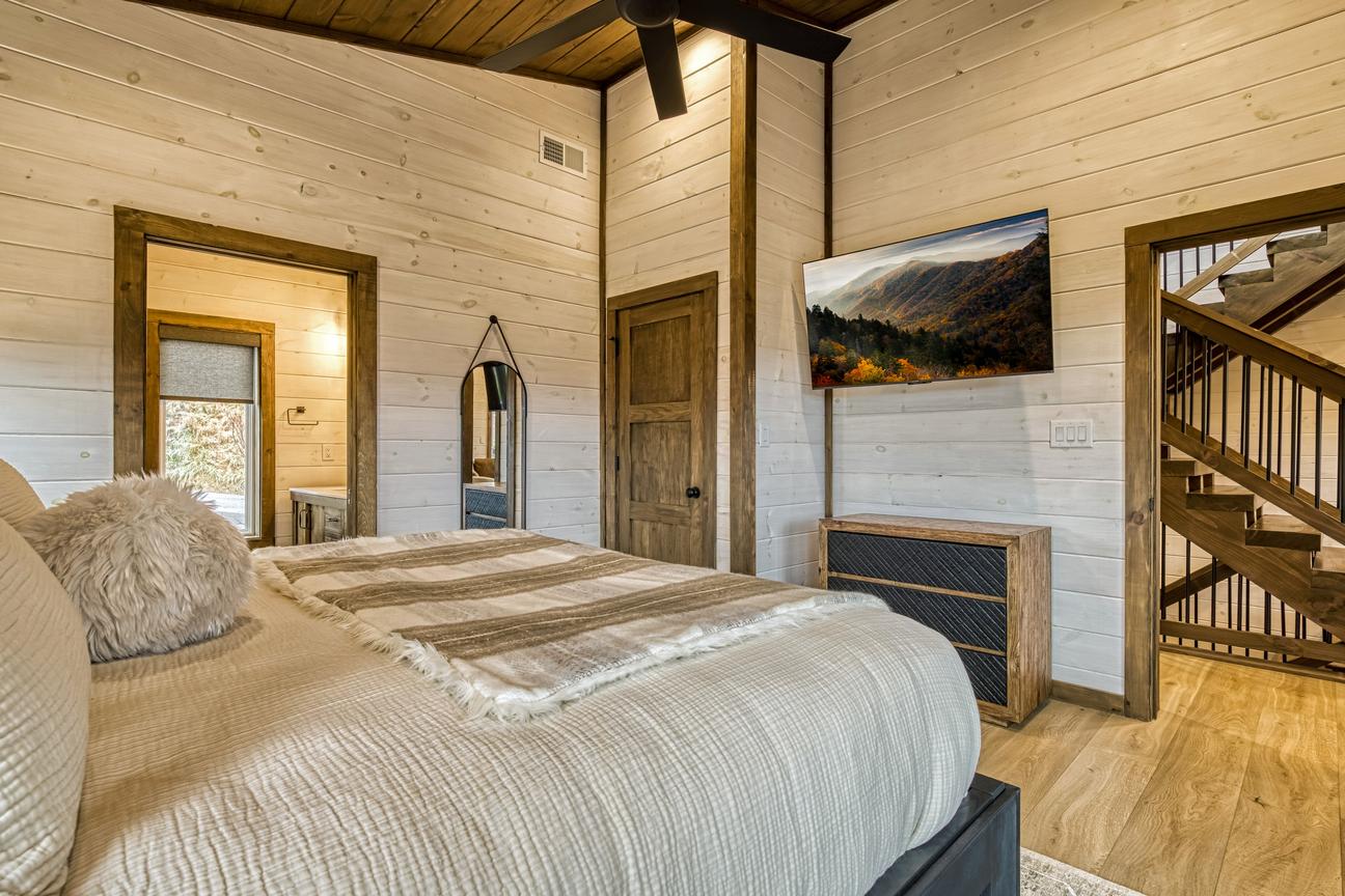 Gatlinburg Village Sweet Serenity