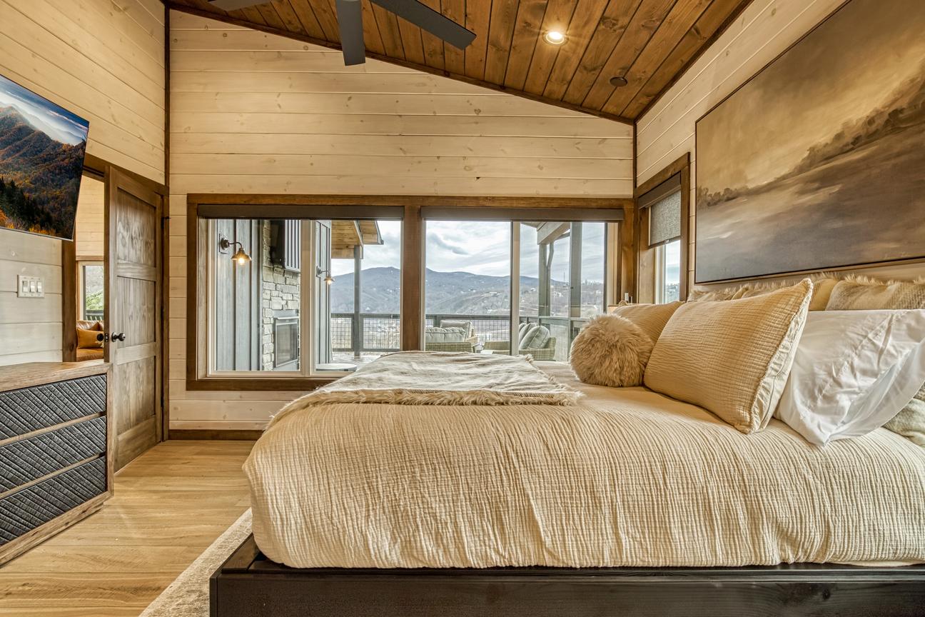 Gatlinburg Village Sweet Serenity