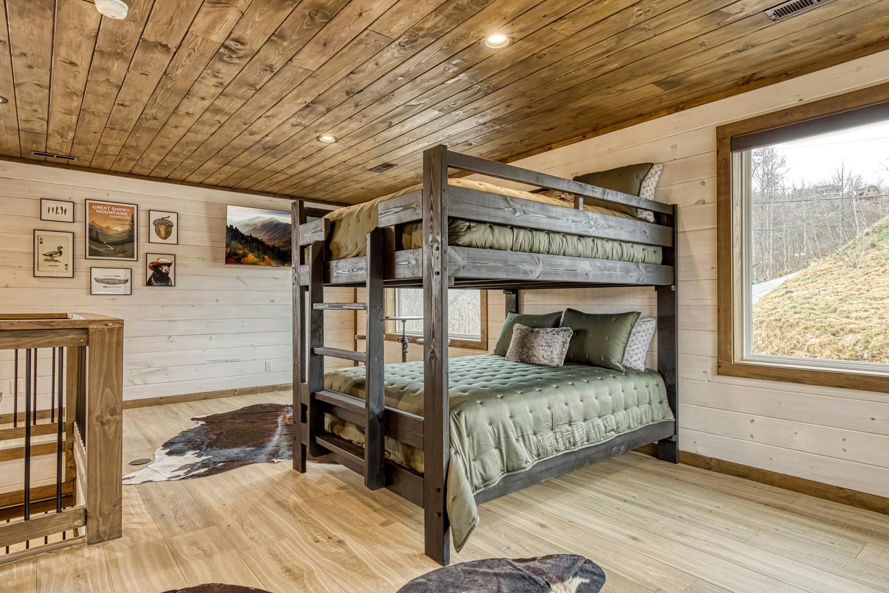 Gatlinburg Village Sweet Serenity