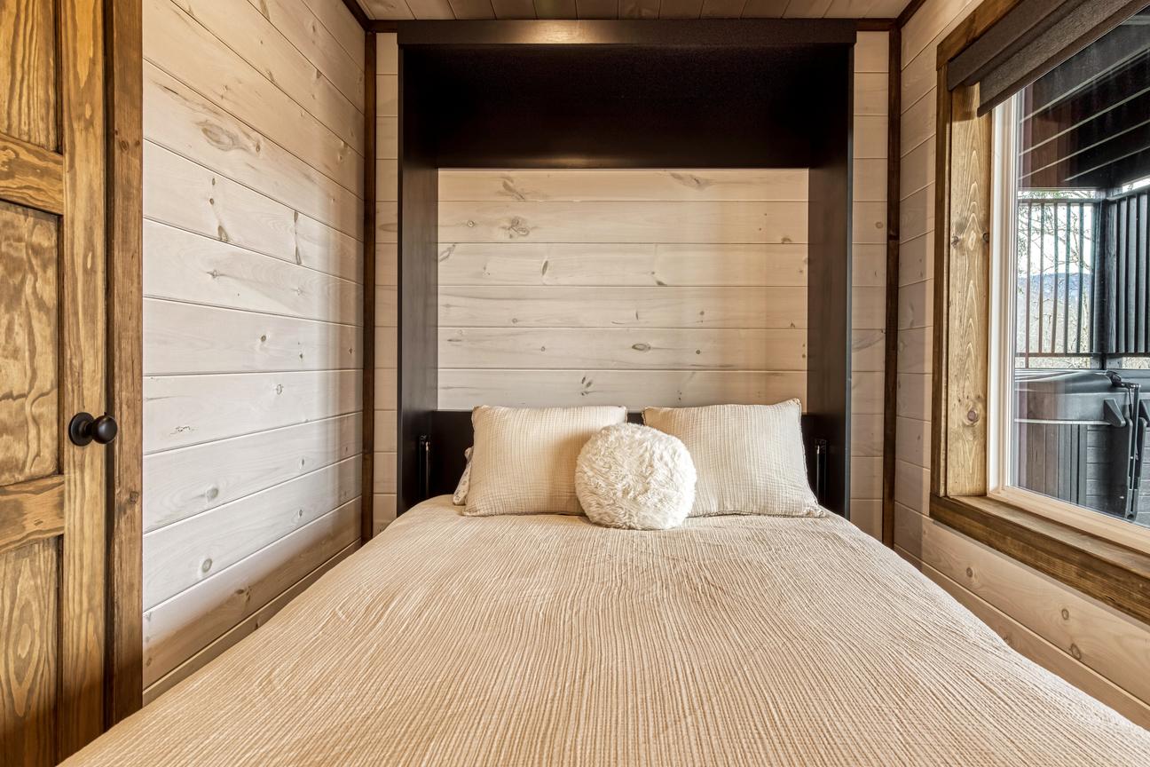 Gatlinburg Village Sweet Serenity