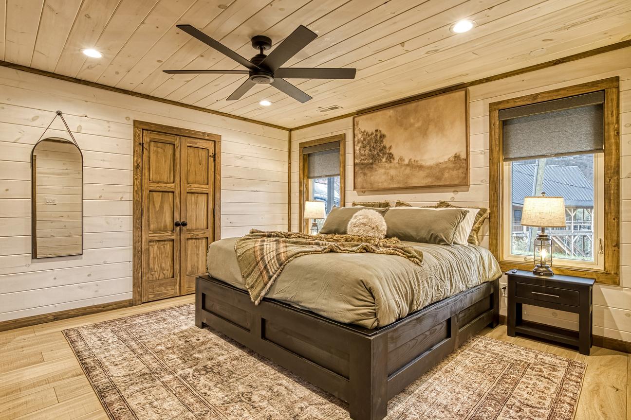 Gatlinburg Village Sweet Serenity