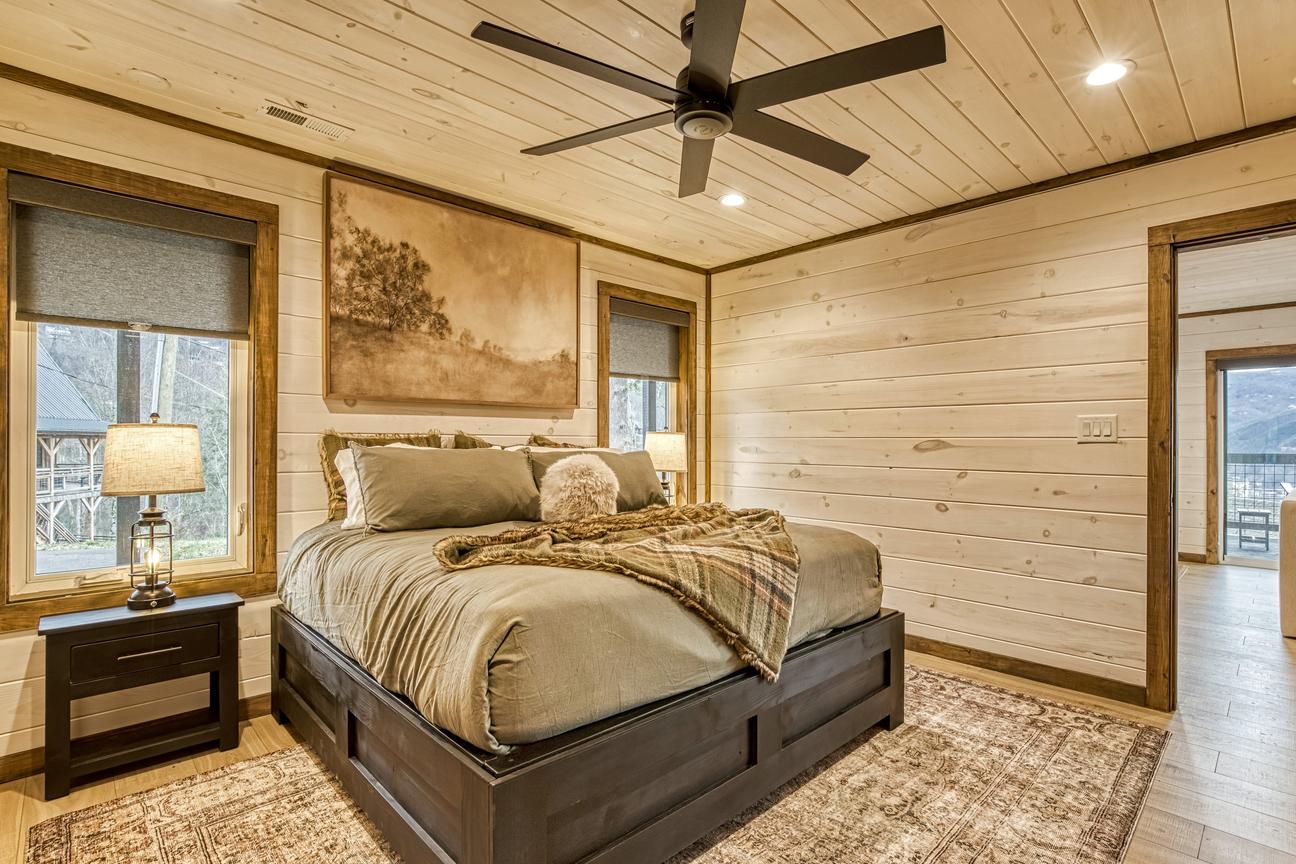 Gatlinburg Village Sweet Serenity