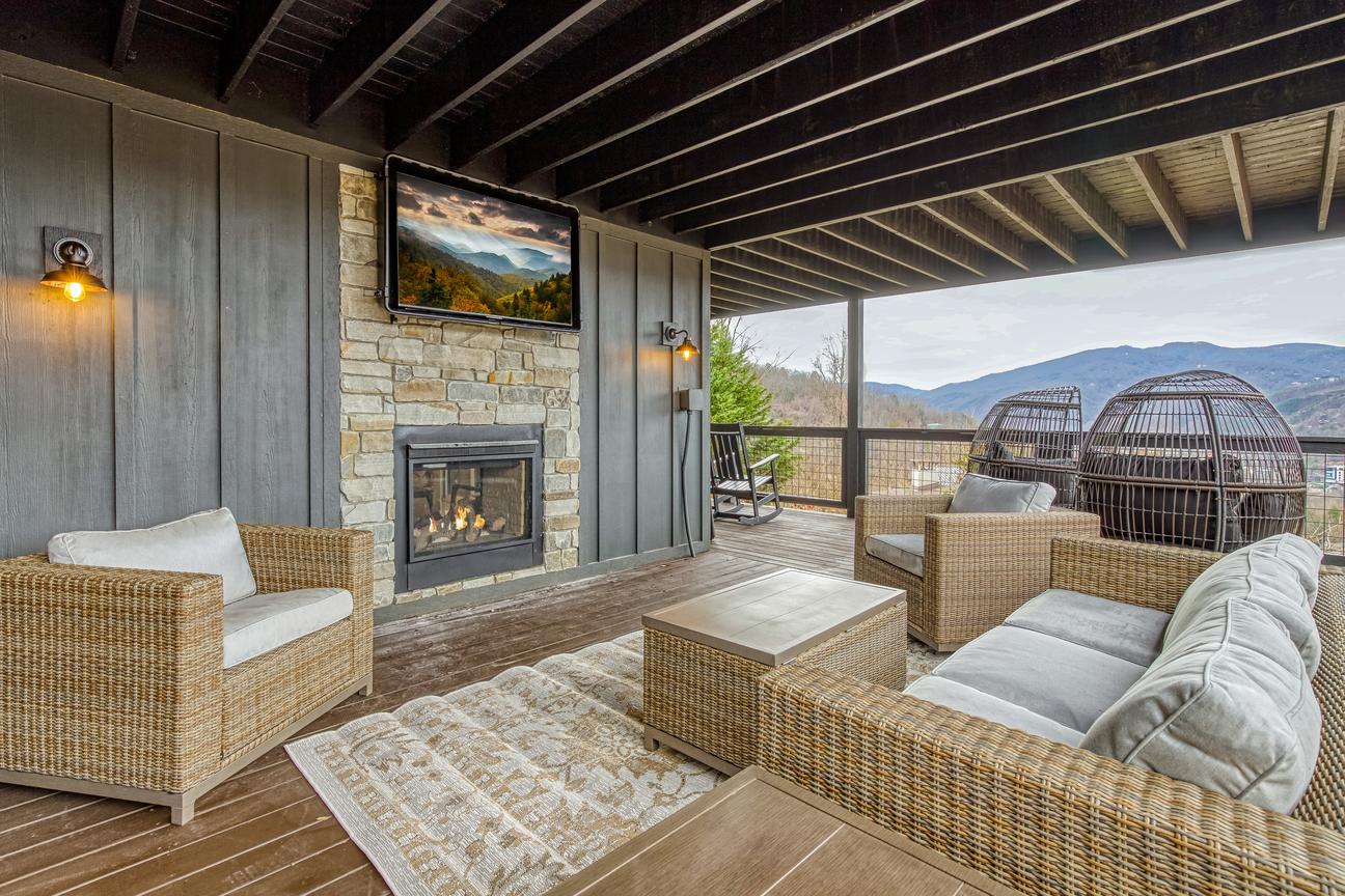 Gatlinburg Village Sweet Serenity