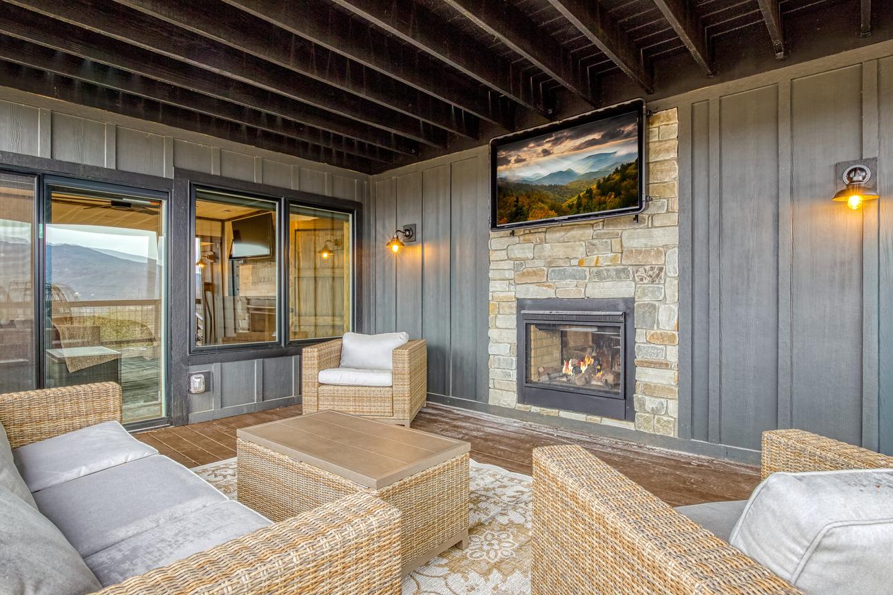 Gatlinburg Village Sweet Serenity