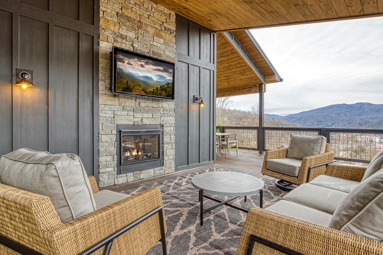 Gatlinburg Village Sweet Serenity