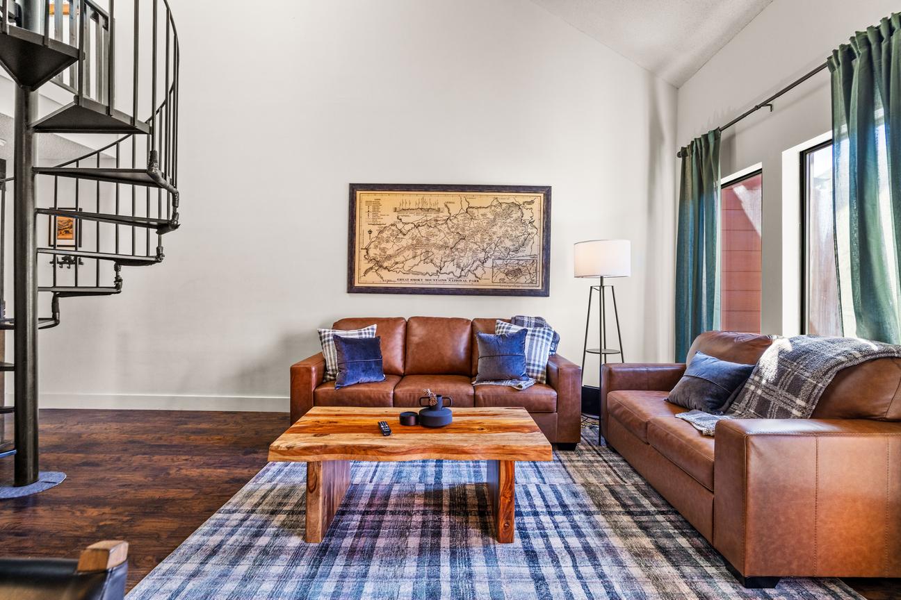 Gatlinburg Village 302