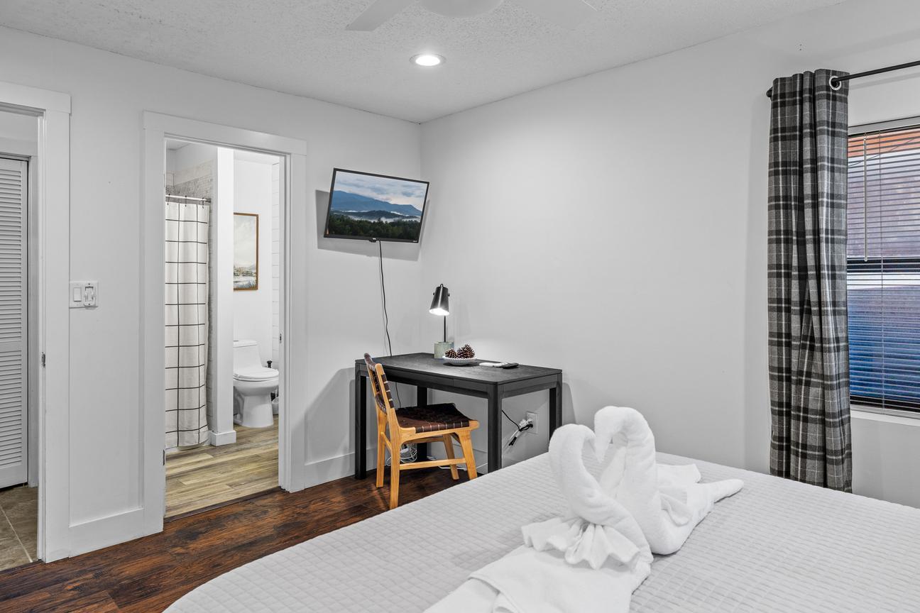 Gatlinburg Village 302