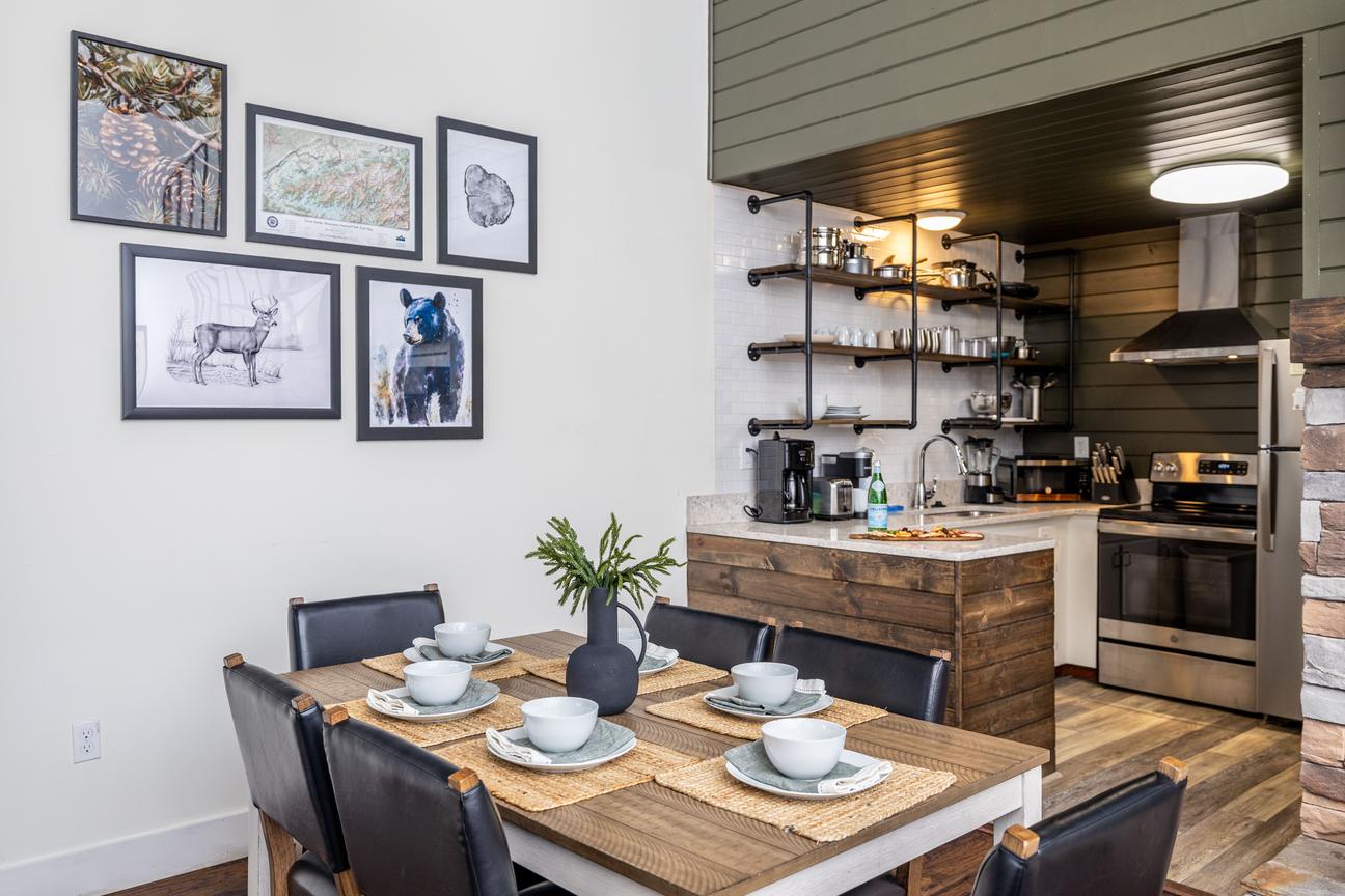 Gatlinburg Village 302