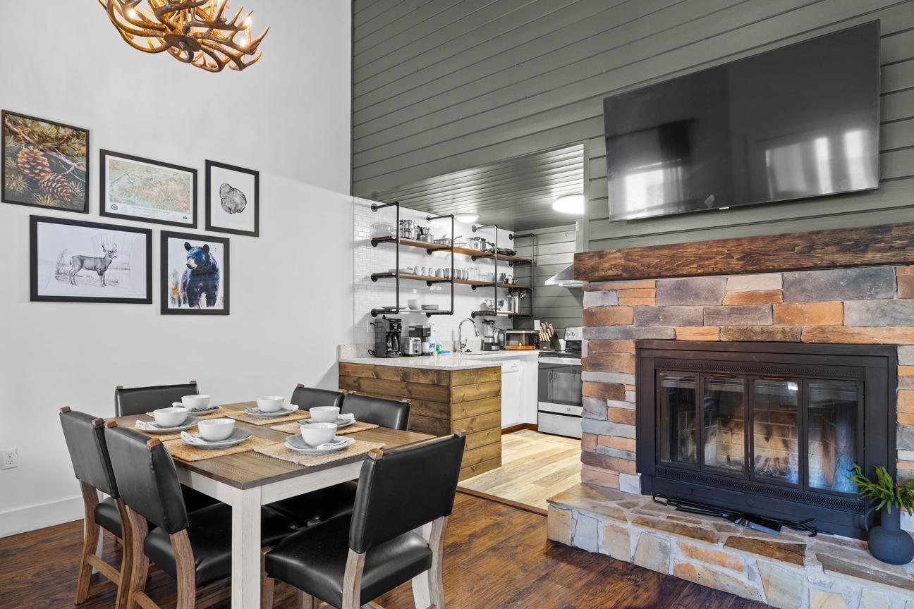 Gatlinburg Village 302