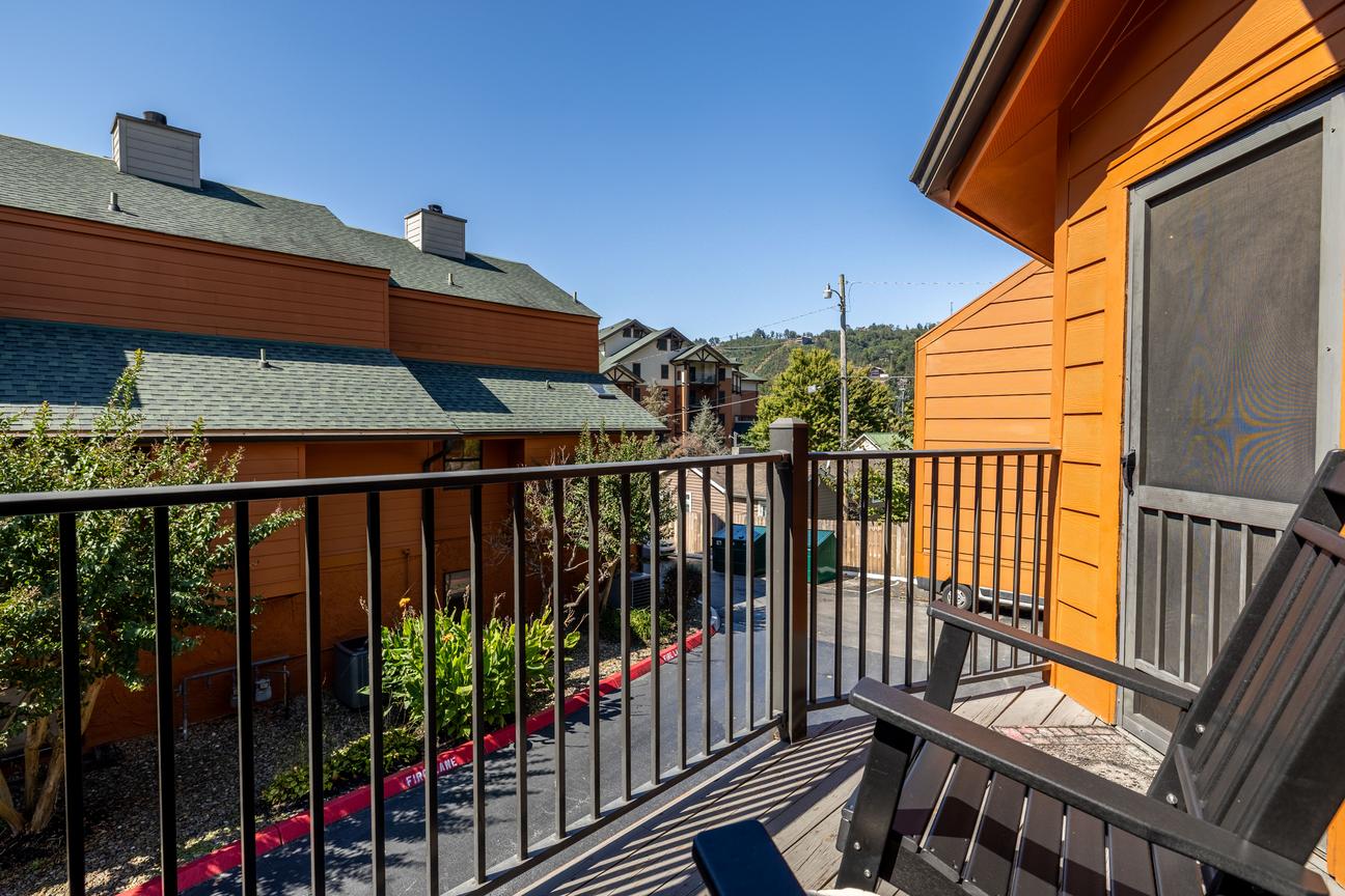 Gatlinburg Village 302