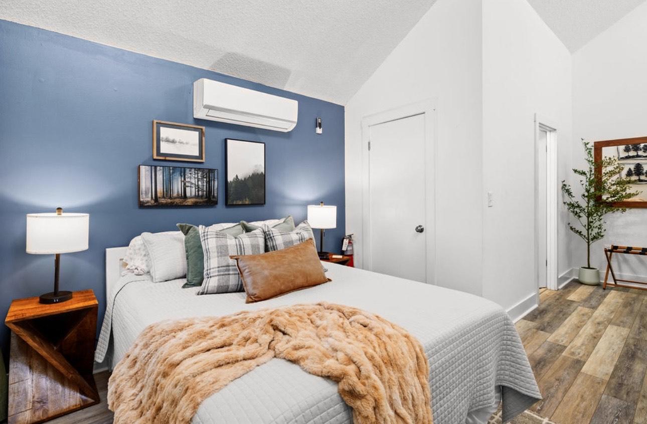 Gatlinburg Village 302