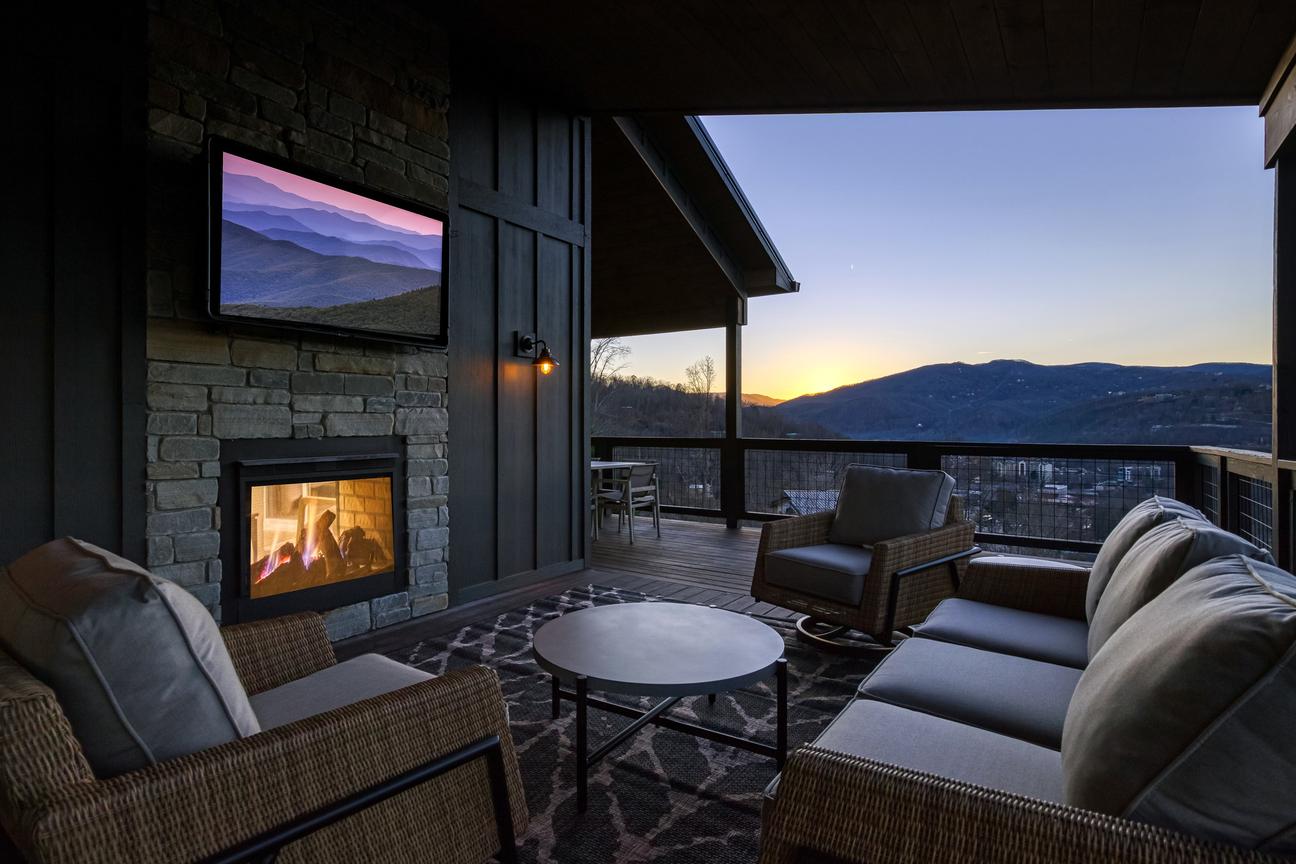 Gatlinburg Village Sweet Serenity