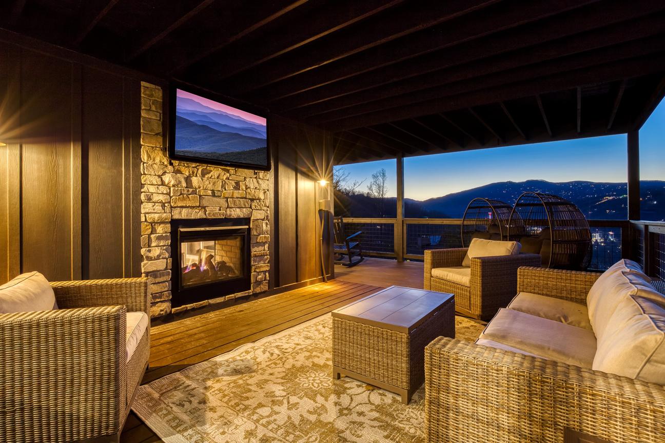 Gatlinburg Village Sweet Serenity