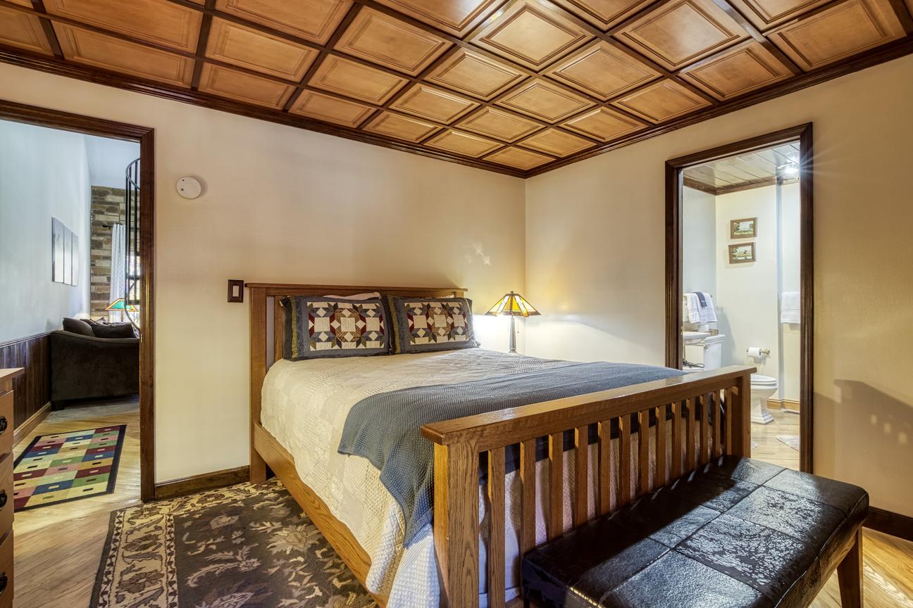 Gatlinburg Village Unit 201