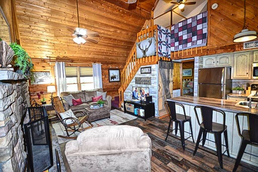 Great Outdoors Cabin Rentals Arrowhead Ridge