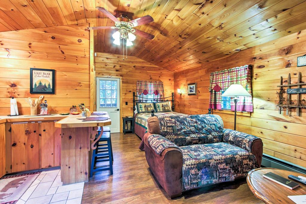 Bear Paw :: Great Outdoors Cabin Rentals