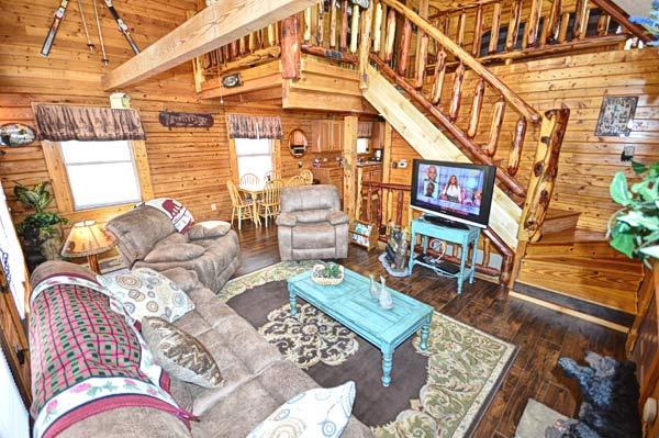 Bear Mountain Hideaway 3 Bedroom Vacation Cabin Rental In