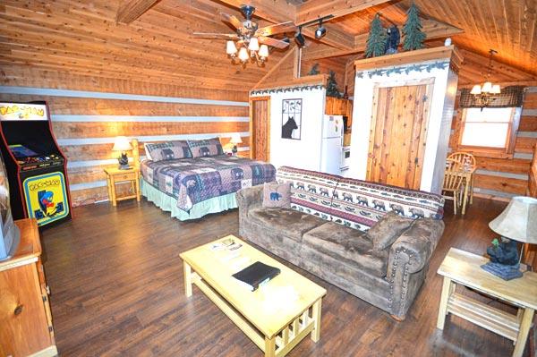 A Secluded Bearadise 1 Bedroom Vacation Cabin Rental In Pigeon