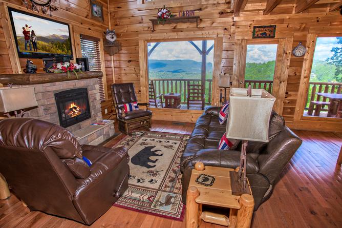 A PIECE OF HEAVEN Cabin Rental A PIECE OF HEAVEN Cabin Rental