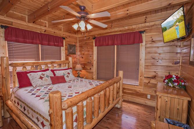 A PIECE OF HEAVEN Cabin Rental A PIECE OF HEAVEN Cabin Rental