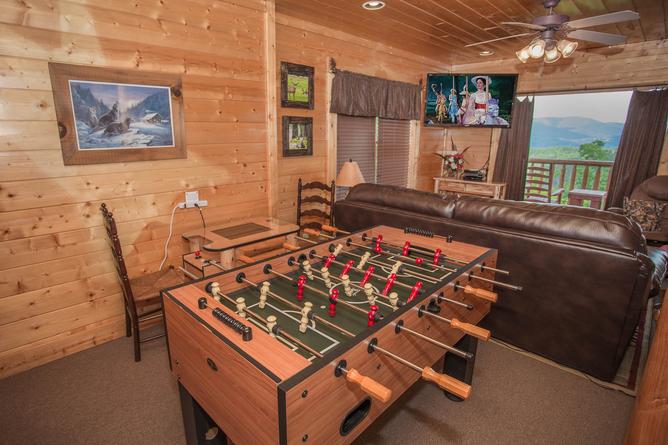 A PIECE OF HEAVEN Cabin Rental A PIECE OF HEAVEN Cabin Rental