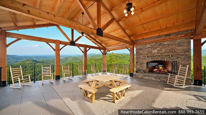 A PIECE OF HEAVEN Cabin Rental A PIECE OF HEAVEN Cabin Rental