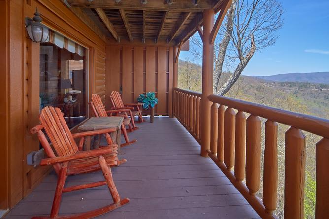 YOUR HAPPY PLACE Cabin Rental