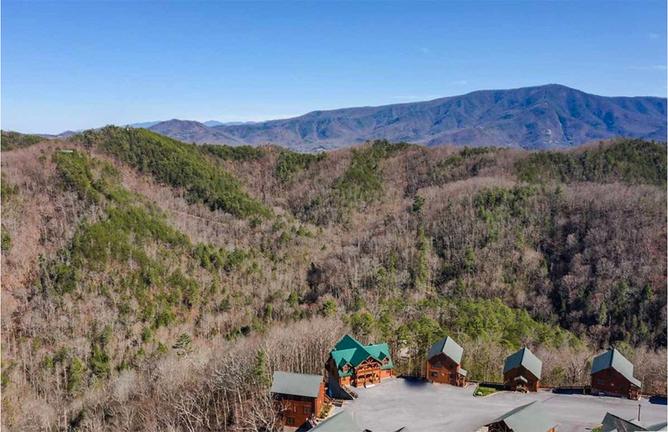 BEAR TRAIL LODGE Cabin Rental BEAR TRAIL LODGE Cabin Rental