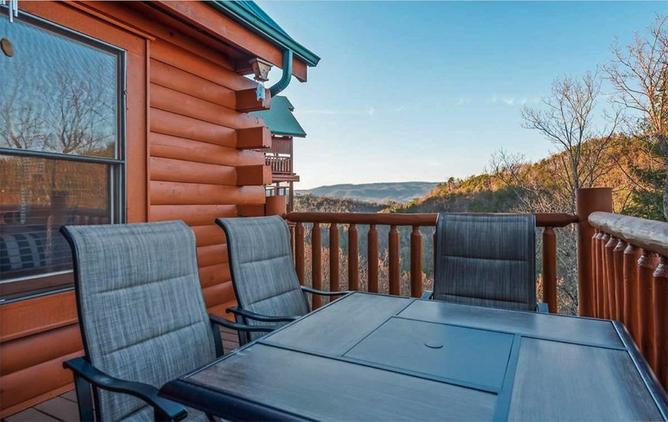 BEAR TRAIL LODGE Cabin Rental BEAR TRAIL LODGE Cabin Rental