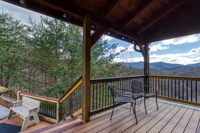 RYLAND'S RIDGE Cabin Rental