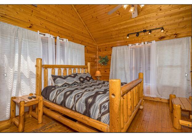 DREAM ON HIGH Cabin Rental