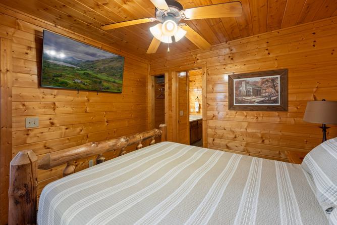 HEAVENLY HEIGHTS RETREAT Cabin Rental HEAVENLY HEIGHTS RETREAT Cabin Rental