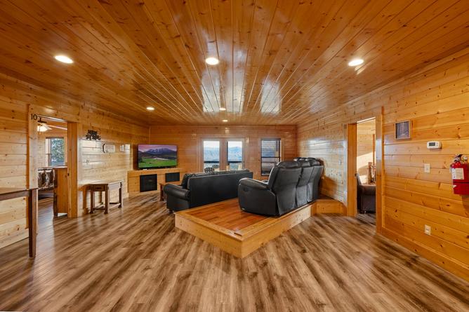 AWESOME VIEW LODGE Cabin Rental AWESOME VIEW LODGE Cabin Rental
