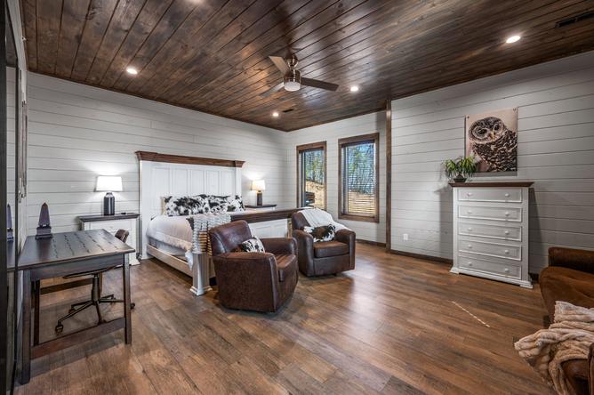 LUCID DREAMS LODGE Cabin Rental LUCID DREAMS LODGE Cabin Rental