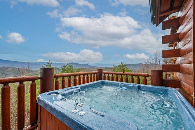 PARKSIDE PALACE Cabin Rental