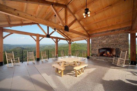 SKY HIGH Cabin Rental SKY HIGH Cabin Rental
